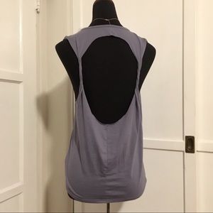 S ONZIE open back yoga/gym tank